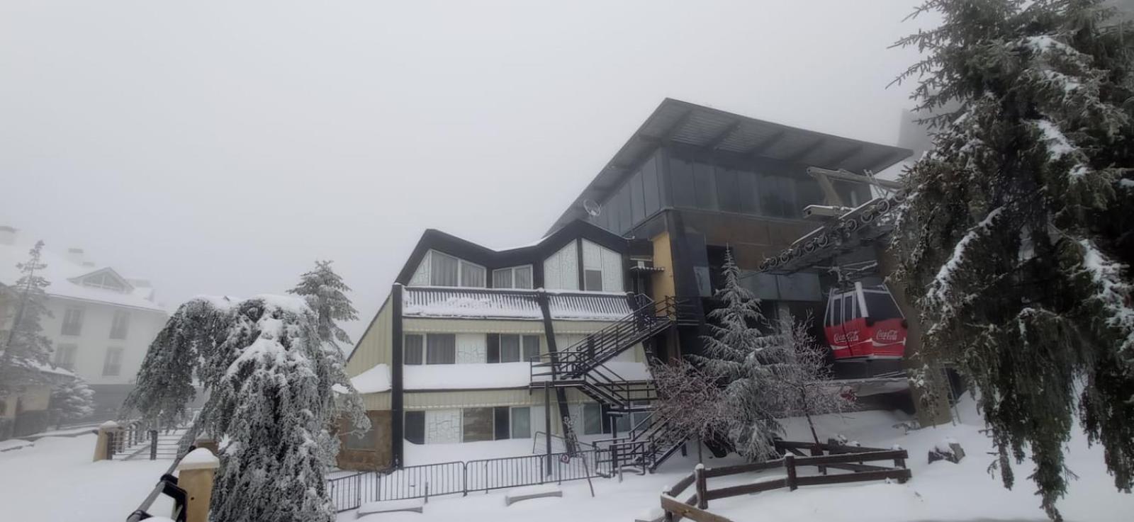 Hotel Telecabina Sierra Nevada Exterior photo